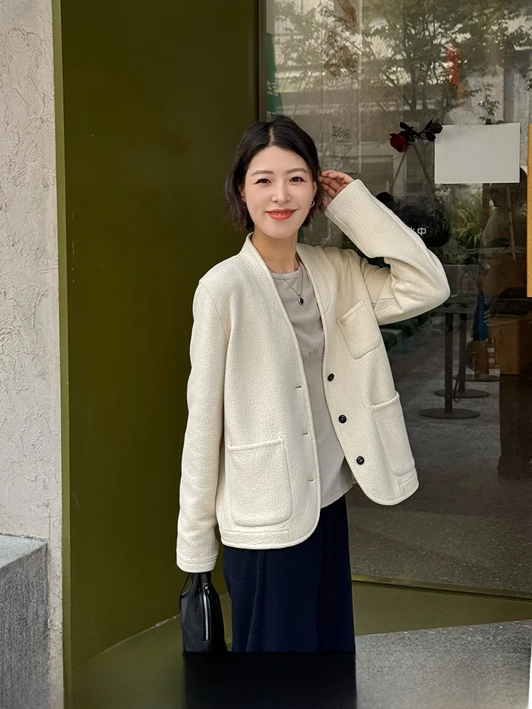 Bebe Home Beige Loose Casual Open Cardigan Women's 2026 New Spring Autumn Design Sensation High-End Feeling Top
Bebe Home Beige Loose Casual Open Cardigan Women's 2026 New Spring Autumn Design Sensation High-End Feeling Top