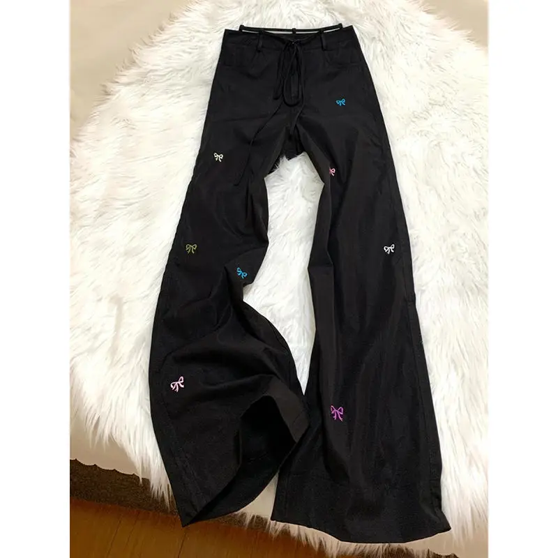 American retro design bow embroidered wide-leg pants for women 2024 new summer high-waisted casual Korean straight suit pants
American retro design bow embroidered wide-leg pants for women 2024 new summer high-waisted casual Korean straight suit pants