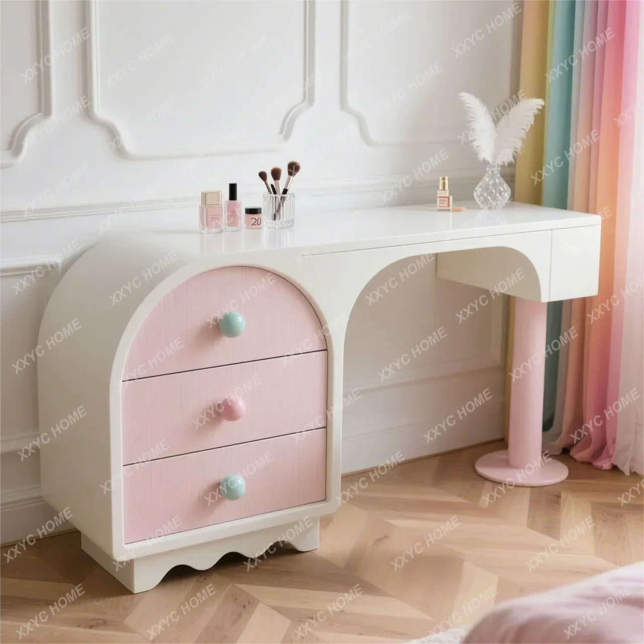 LNew cream style pink solid wood chest integrated bedroom makeup table storage cabinet
LNew cream style pink solid wood chest integrated bedroom makeup table storage cabinet