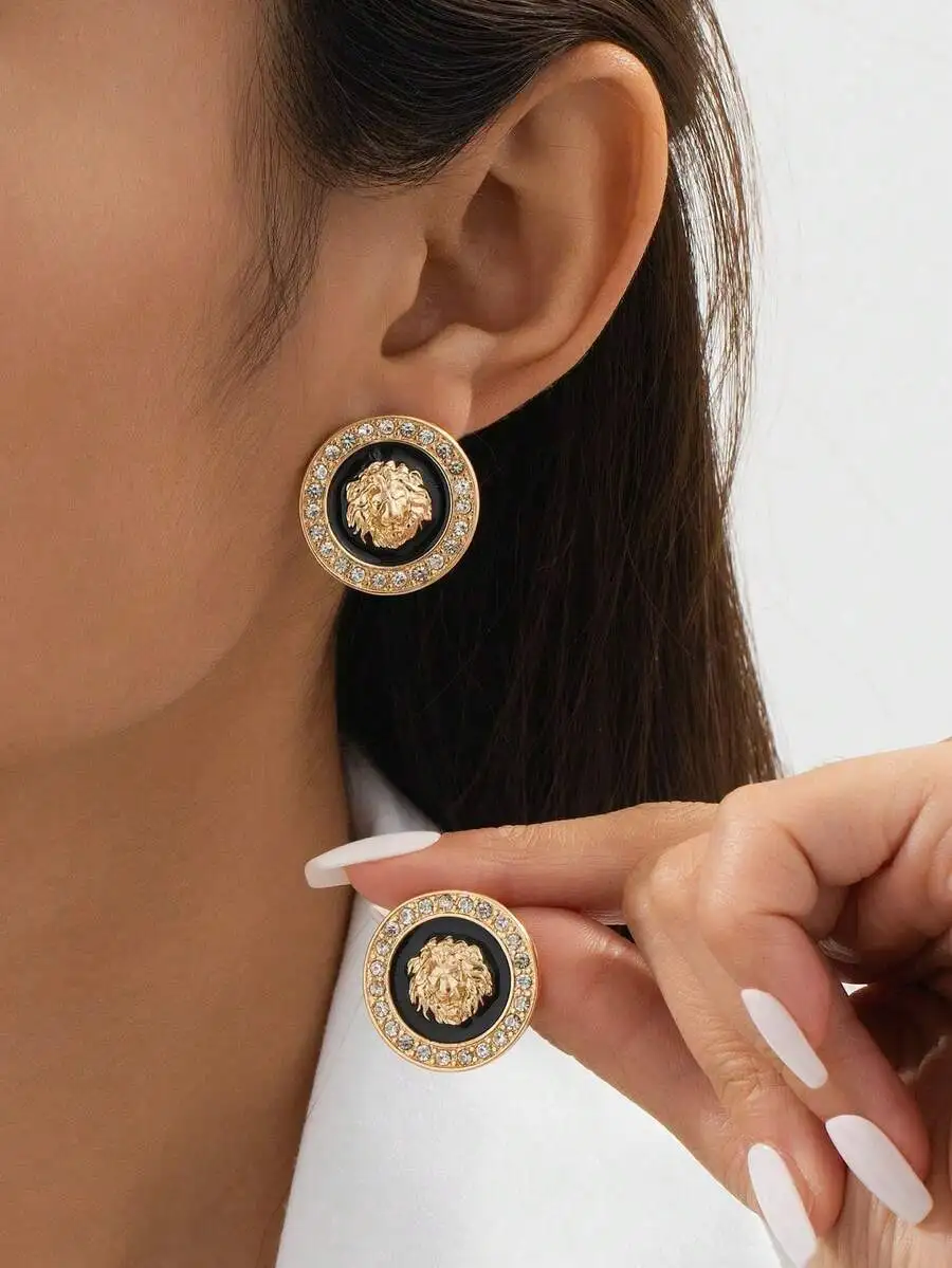 Womens Round Stud Earrings With Lion Head Enamel And Crystal Accents For Party Occasion
Womens Round Stud Earrings With Lion Head Enamel And Crystal Accents For Party Occasion