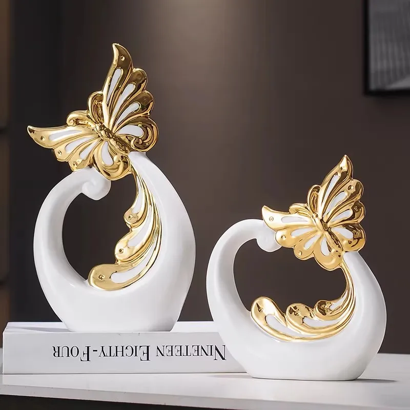 High-end Gold Butterfly Ceramic Sculpture for Office, Entrance, Living Room, and TV Cabinet - Light Luxury Decor
High-end Gold Butterfly Ceramic Sculpture for Office, Entrance, Living Room, and TV Cabinet - Light Luxury Decor