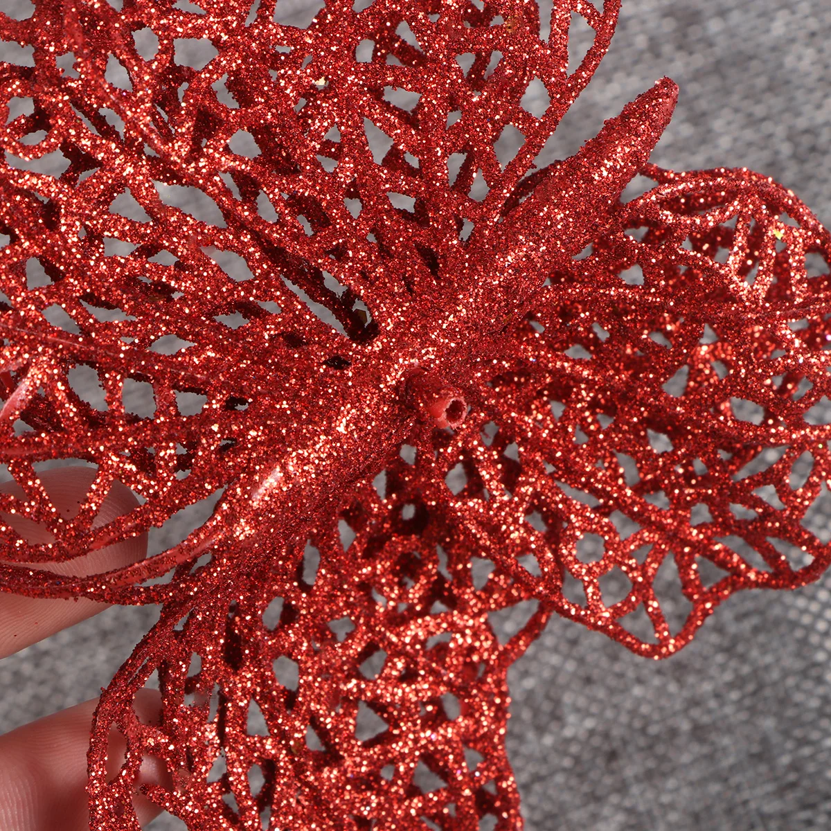 6Pcs Inch Christmas Butterfly Decorations Sparkling Ornaments for Home Wedding Party Garden Fence Festival Xmas Decor
6Pcs Inch Christmas Butterfly Decorations Sparkling Ornaments for Home Wedding Party Garden Fence Festival Xmas Decor