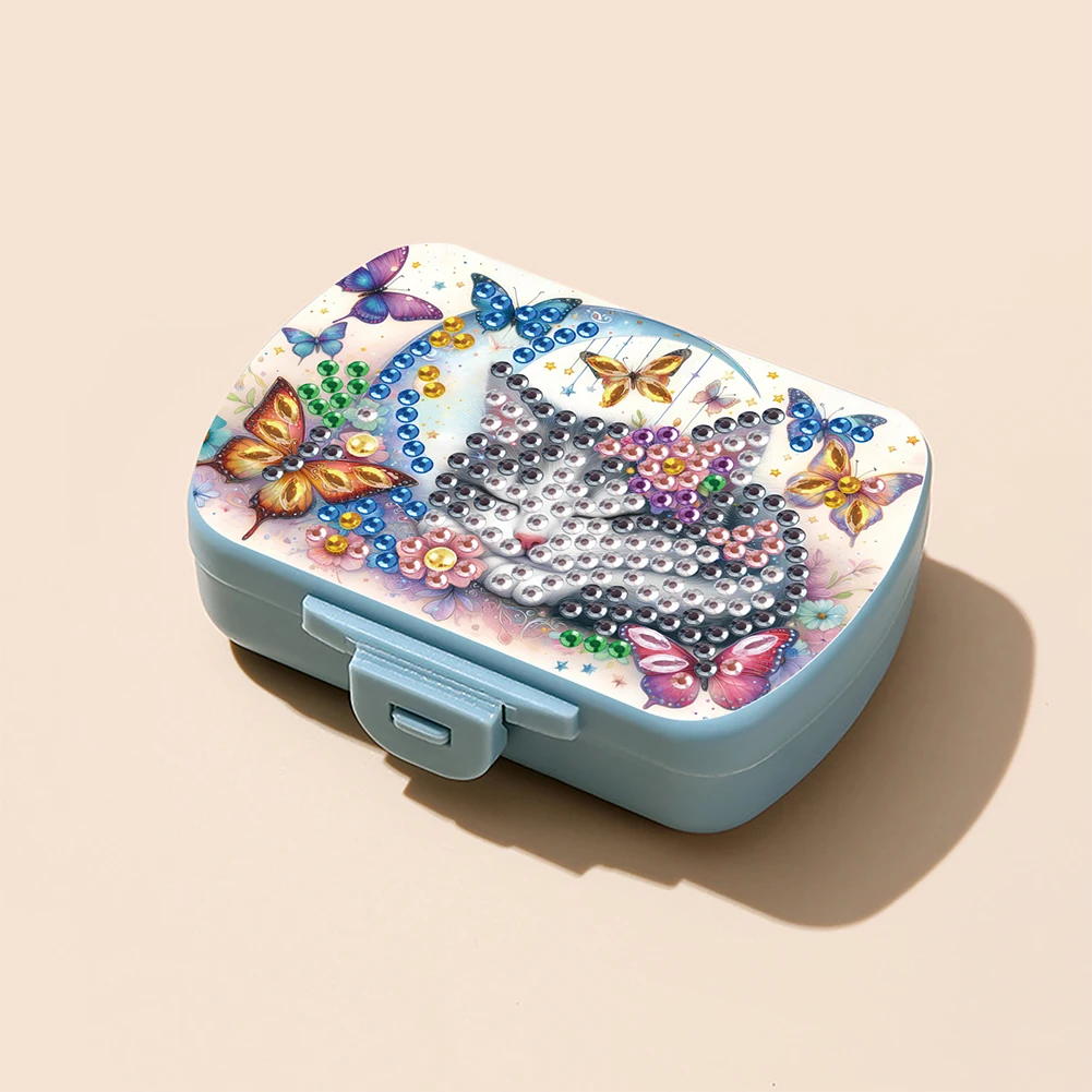 Diamond Painting Pill Dispenser Diamond Art Pill Storage Box Diamond Art Travel Medicine Storage Case for Art Craft
Diamond Painting Pill Dispenser Diamond Art Pill Storage Box Diamond Art Travel Medicine Storage Case for Art Craft