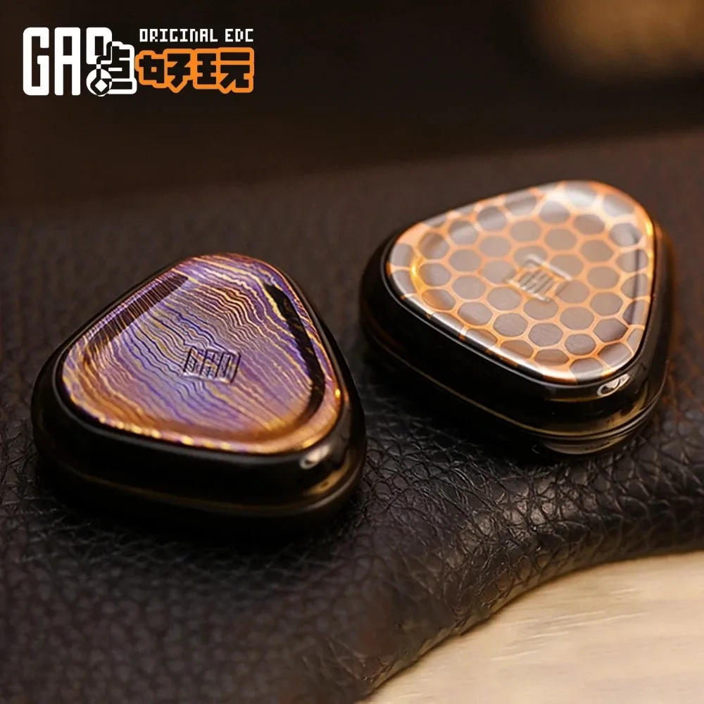 GAO STUDIO Rice Ball Pro Haptic Coin Fidget Toys For Adults Office Desk Accessories Anxiety Relief Gadgets
GAO STUDIO Rice Ball Pro Haptic Coin Fidget Toys For Adults Office Desk Accessories Anxiety Relief Gadgets