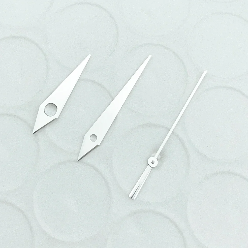 Premium Polished Silver Watch Hands with 3D Polyhedral Design for NH35/NH36/NH38 Movements
Premium Polished Silver Watch Hands with 3D Polyhedral Design for NH35/NH36/NH38 Movements