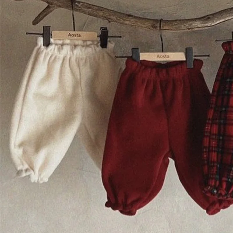 Winter Baby Pants Vintage Style Red Plaid Newborn Baby Pants Festival Christmas New Year
Winter Baby Pants Vintage Style Red Plaid Newborn Baby Pants Festival Christmas New Year