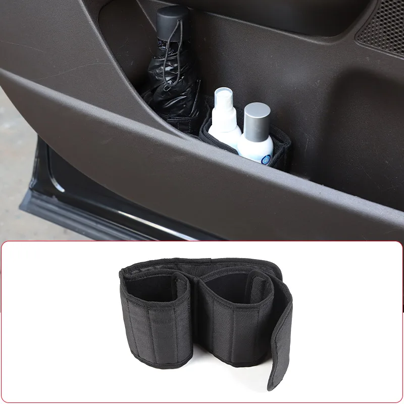 Противоударный ремень для чашки воды на двери автомобиля для Land Rover Discovery 5 LR5 2017-2023, противоскользящее кольцо для чашки чая, аксессуары для салона автомобиля
Противоударный ремень для чашки воды на двери автомобиля для Land Rover Discovery 5 LR5 2017-2023, противоскользящее кольцо для чашки чая, аксессуары для салона автомобиля