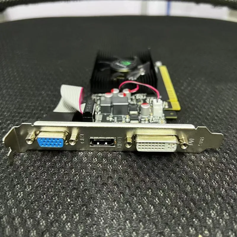 GT730 2GB independent graphics card DDR3 memory, half-height knife card, small chassis, dual-screen graphics card
GT730 2GB independent graphics card DDR3 memory, half-height knife card, small chassis, dual-screen graphics card