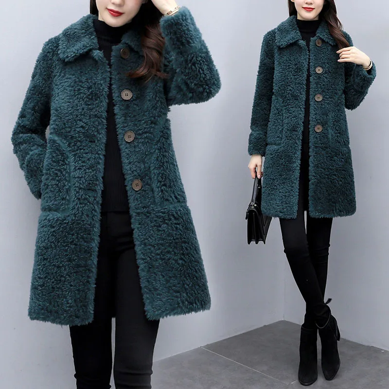 Korean Version of The Artificial Wool Coat Loose Warm Thickened Long Coat Winter Cashmere Wool Coat Women's Autumn and Winter
Korean Version of The Artificial Wool Coat Loose Warm Thickened Long Coat Winter Cashmere Wool Coat Women's Autumn and Winter
