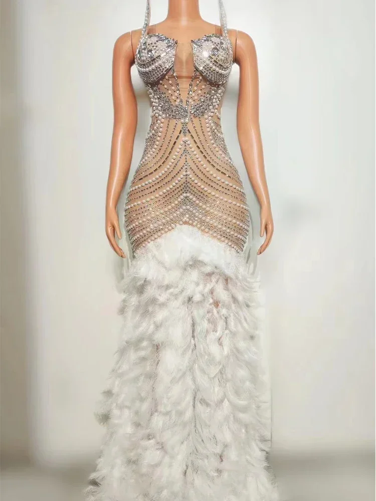 Fashion White Featrher Women Long Dress See Through Mesh Show Photo Shoot Party Wear Transparent Sexy Dance Sing Stage Costume
Fashion White Featrher Women Long Dress See Through Mesh Show Photo Shoot Party Wear Transparent Sexy Dance Sing Stage Costume