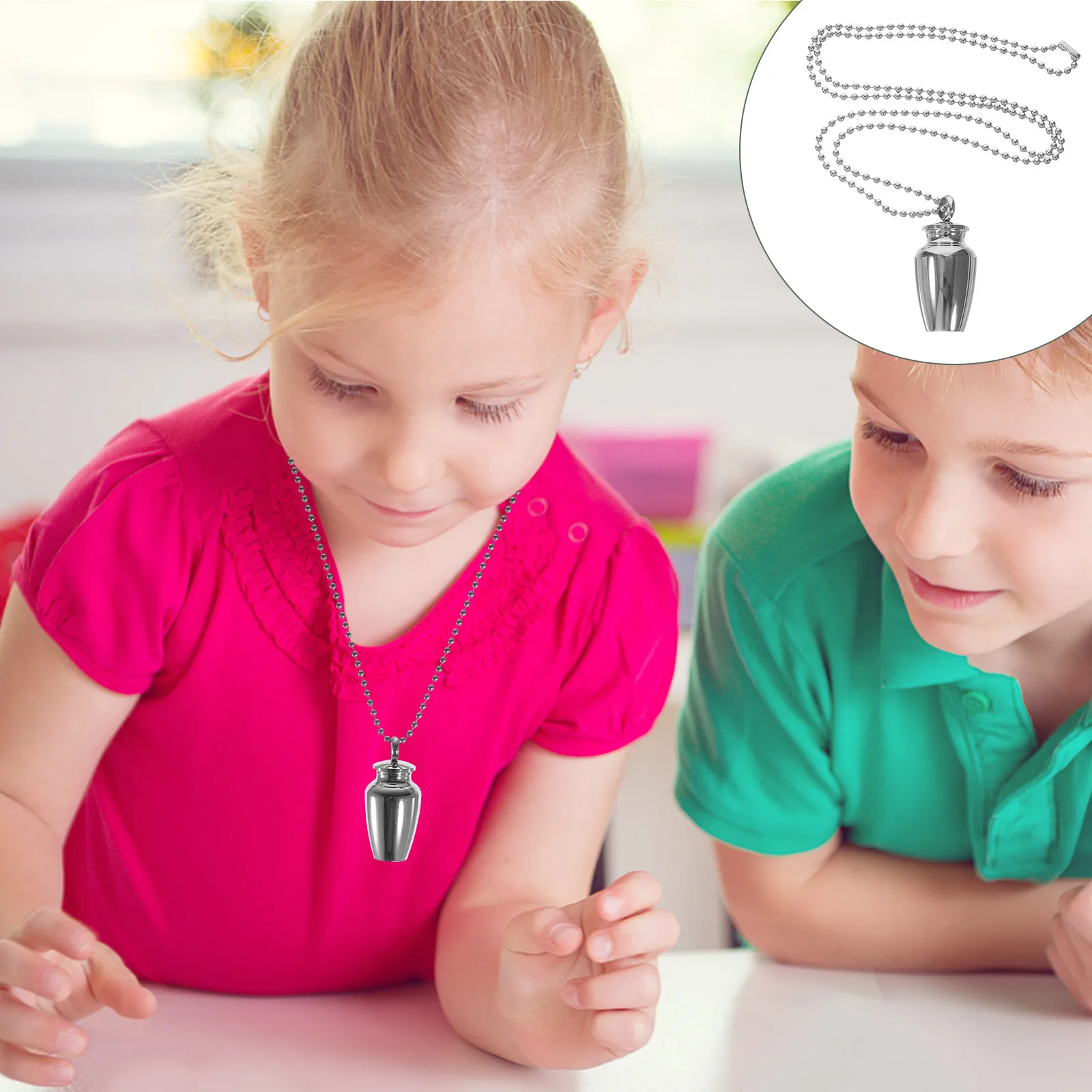 Keepsake Necklace for Baby Hair Teeth Container Pendant Toddler Jewelry Gift Christmas Birthday Titanium Safe Design
Keepsake Necklace for Baby Hair Teeth Container Pendant Toddler Jewelry Gift Christmas Birthday Titanium Safe Design