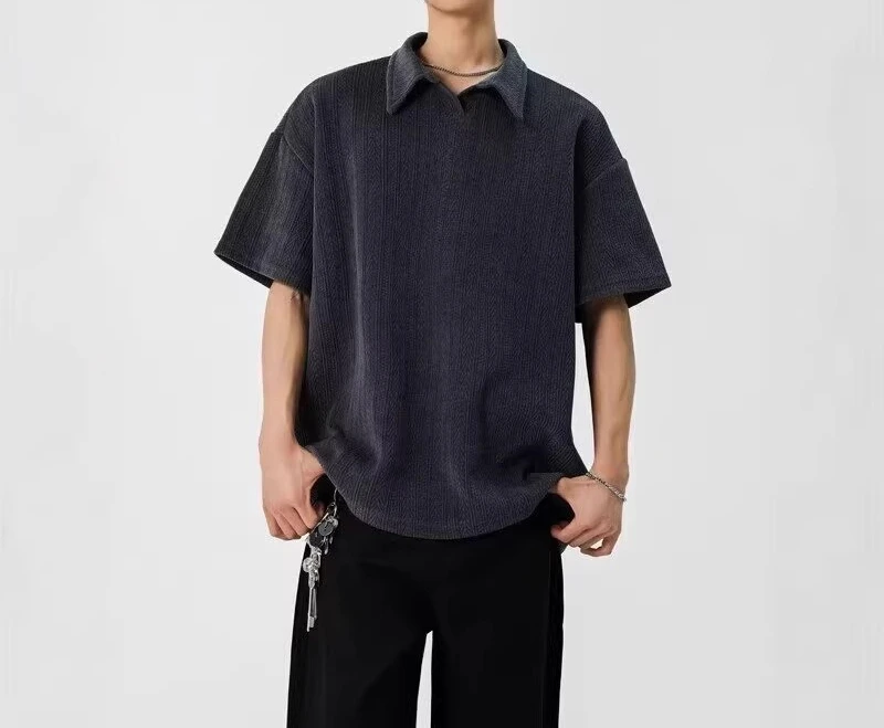 2026 Heavy Texture Short-sleeved POLO Shirt Men's Summer American Retro Simple T-shirt Trendy Casual Lapel Top
2026 Heavy Texture Short-sleeved POLO Shirt Men's Summer American Retro Simple T-shirt Trendy Casual Lapel Top
