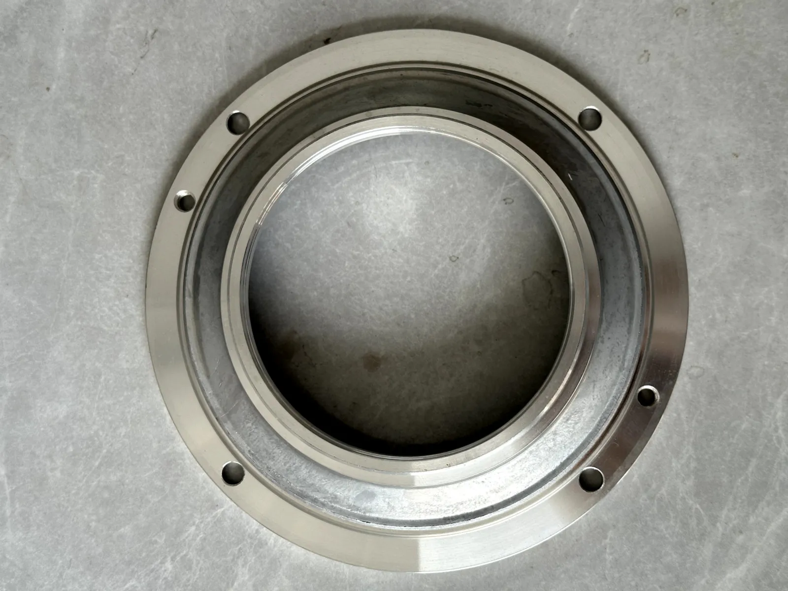 ДЛЯ MITSUBISHI FUSO 6D24 6D22 ЗАДНЕГО масляного уплотнения рычага двигателя
ДЛЯ MITSUBISHI FUSO 6D24 6D22 ЗАДНЕГО масляного уплотнения рычага двигателя