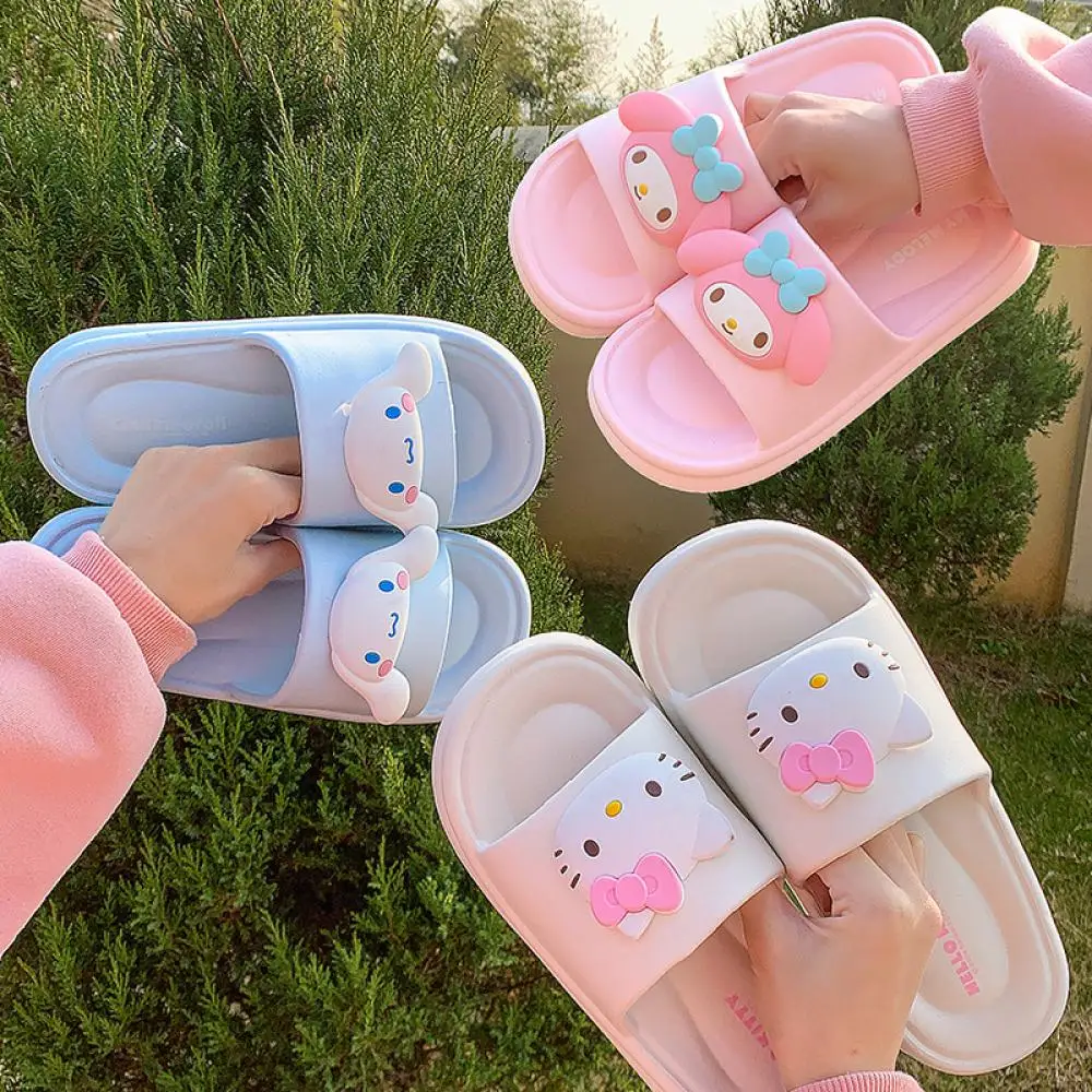 Cartoon Cinnamoroll Women's Summer Thick Sole Slippers Cute My Melody Sanrio Kawaii Shoes Anime Girl Non-Slip Home Sandals Beach
Cartoon Cinnamoroll Women's Summer Thick Sole Slippers Cute My Melody Sanrio Kawaii Shoes Anime Girl Non-Slip Home Sandals Beach