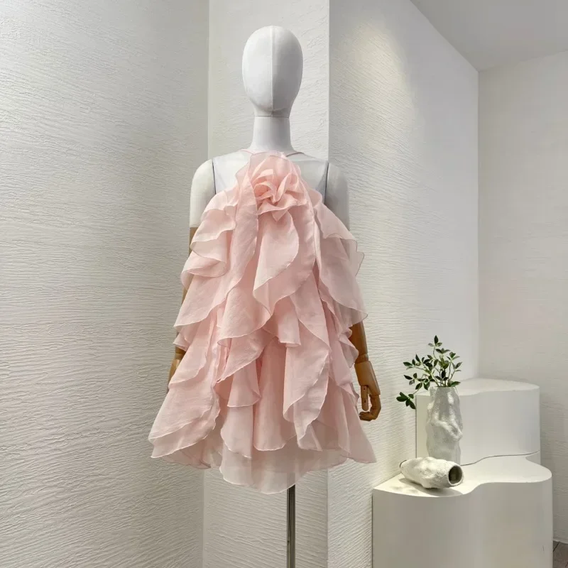 2025 new beach style Spring Summer High quality Blackless ruffles sleepveless women halter neck mini dress
2025 new beach style Spring Summer High quality Blackless ruffles sleepveless women halter neck mini dress