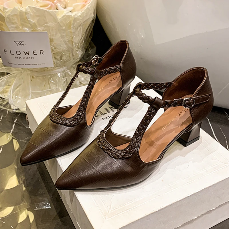 Weave Women's Sandals Pointed Toe High Heels Shoes 2025 Summer Luxury Brand Leather Shoes Dress Chunky Pumps Mujer De Sandalias
Weave Women's Sandals Pointed Toe High Heels Shoes 2025 Summer Luxury Brand Leather Shoes Dress Chunky Pumps Mujer De Sandalias