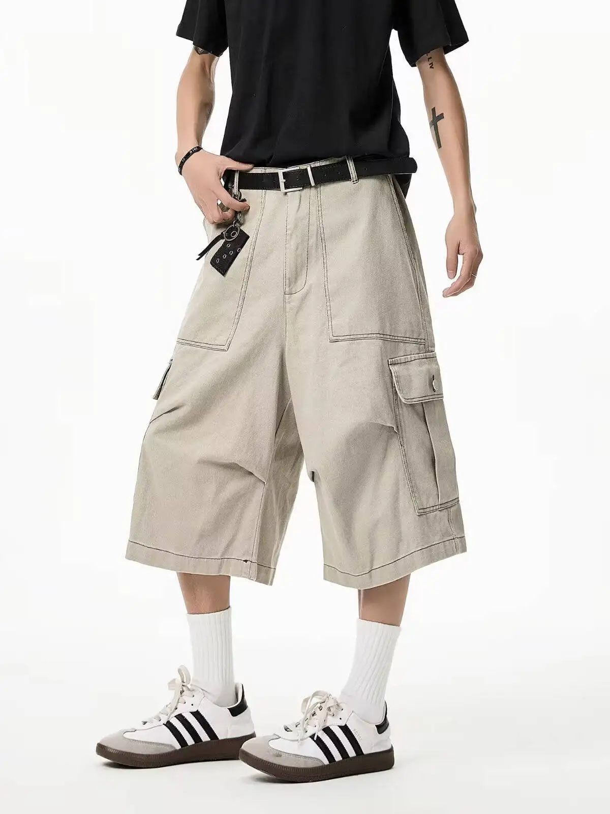 American Sle Casual Workwear Seven-Foot Pants Men Summer Thin Loose Straight Leg ort orts Wide Leg Over-Knee Leisure Tr... 
American Sle Casual Workwear Seven-Foot Pants Men Summer Thin Loose Straight Leg ort orts Wide Leg Over-Knee Leisure Tr...