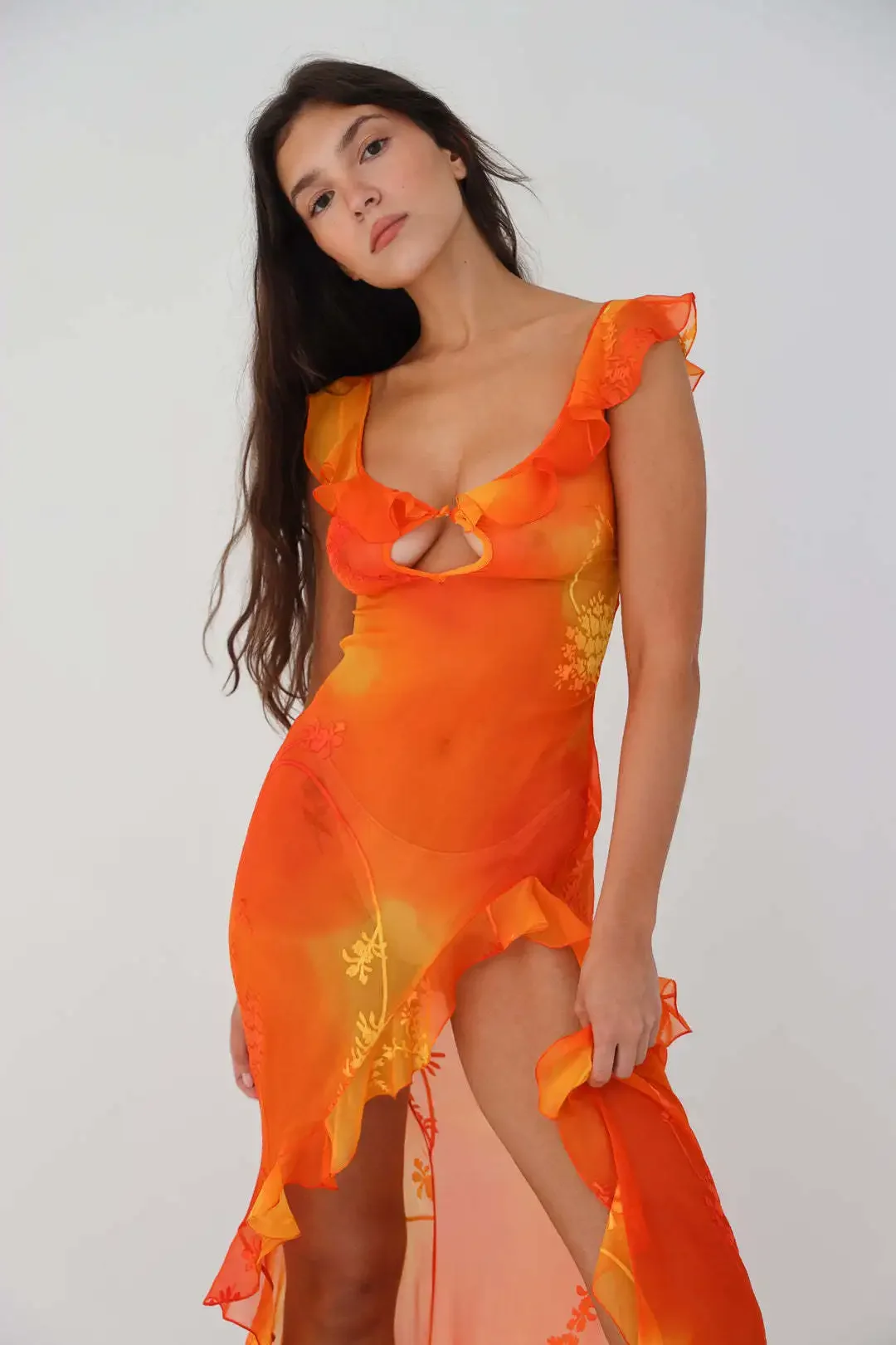Mesh Sheer Tie Dyed Printed Hollow Out Ruflled Trailing Maxi Dress Women Sexy Backless High Split Dresses Summer Female Robe
Mesh Sheer Tie Dyed Printed Hollow Out Ruflled Trailing Maxi Dress Women Sexy Backless High Split Dresses Summer Female Robe