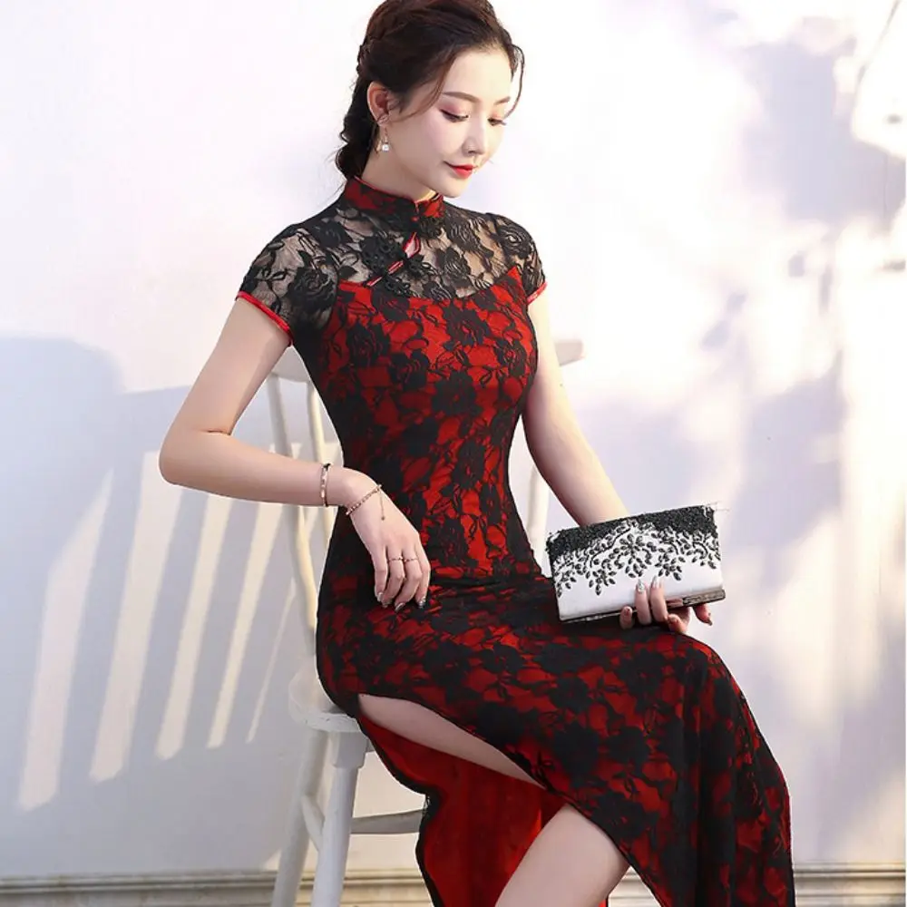 Элегантный винтажный кружевной Cheongsam, тонкий красный кружевной традиционный Ципао в стиле ретро 2XL, китайский Cheongsam, вечерняя вечеринка
Элегантный винтажный кружевной Cheongsam, тонкий красный кружевной традиционный Ципао в стиле ретро 2XL, китайский Cheongsam, вечерняя вечеринка