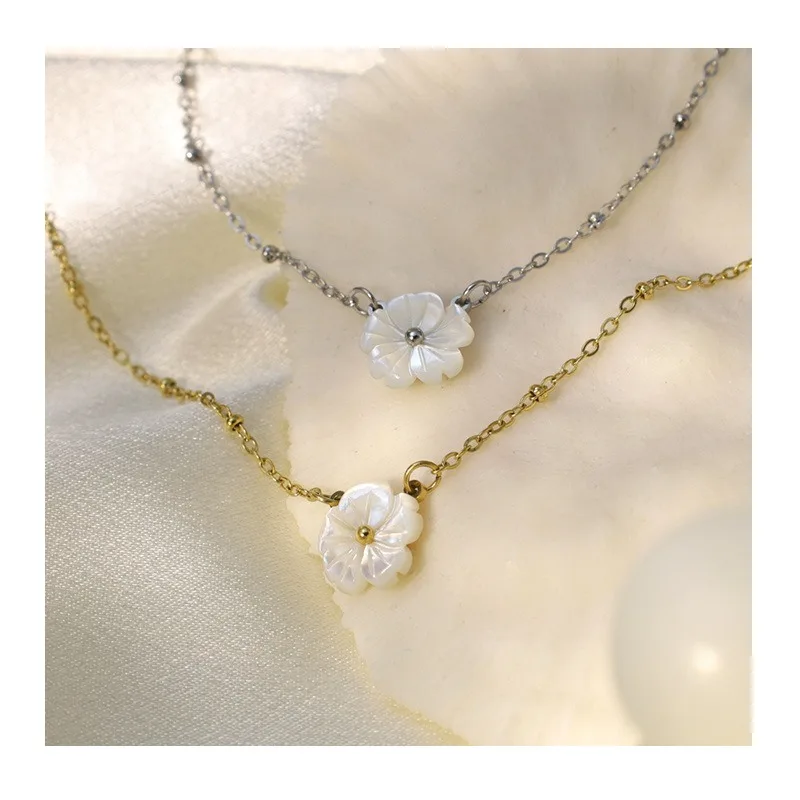 Popular White Shell Flower Necklace Sweet Peach Blossom Pendant Gold Stainless Steel Necklace for Girls
Popular White Shell Flower Necklace Sweet Peach Blossom Pendant Gold Stainless Steel Necklace for Girls