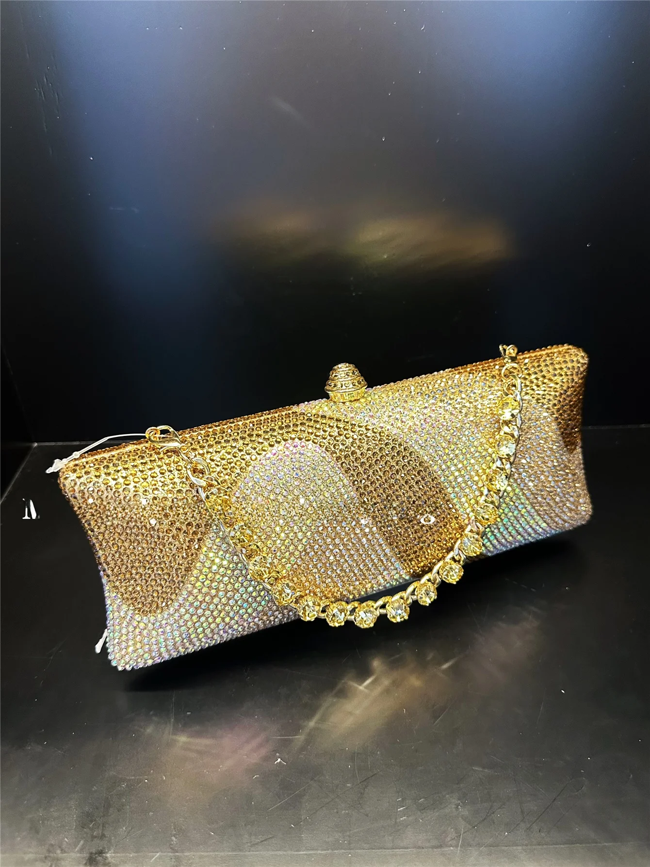 New Gradient Dinner Bag Women's Handbag Single Shoulder Crossbody Sparkling Rhinestone Fashionable Leisure round Bag Polyester
New Gradient Dinner Bag Women's Handbag Single Shoulder Crossbody Sparkling Rhinestone Fashionable Leisure round Bag Polyester