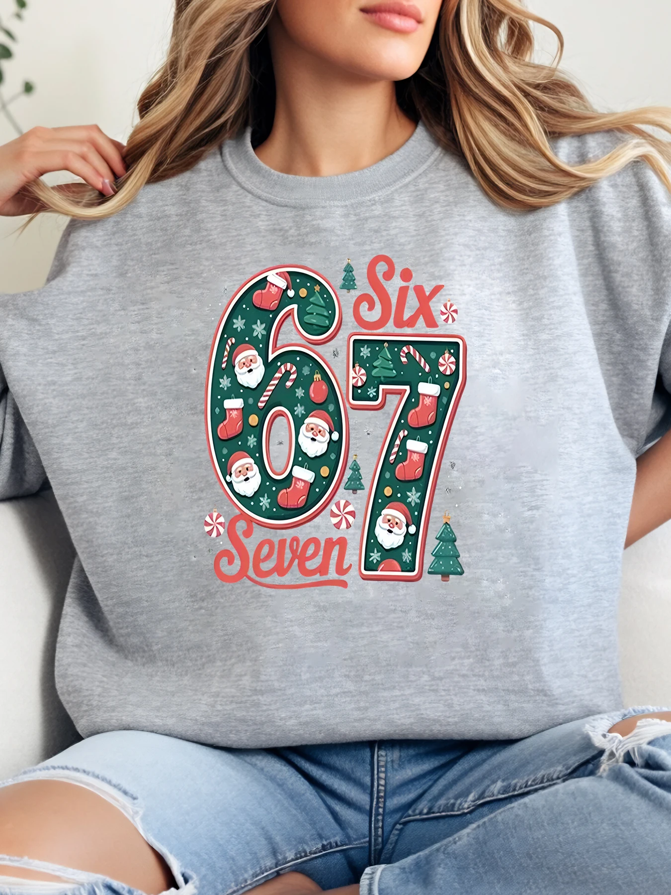 Рождественский свитшот с принтом шести семи цифр, женская повседневная праздничная одежда, серый, больших размеров
Рождественский свитшот с принтом шести семи цифр, женская повседневная праздничная одежда, серый, больших размеров