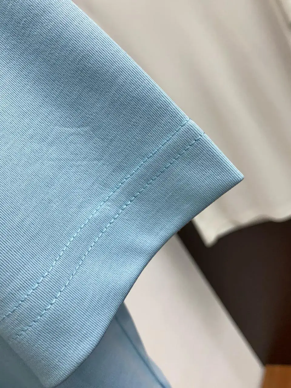 Гладкая двуглазая длинная бархатная хлопковая мужская повседневная футболка ort Sve Faionable Low-key Cleanfit Sle с принтом, не выцветает
Гладкая двуглазая длинная бархатная хлопковая мужская повседневная футболка ort Sve Faionable Low-key Cleanfit Sle с принтом, не выцветает