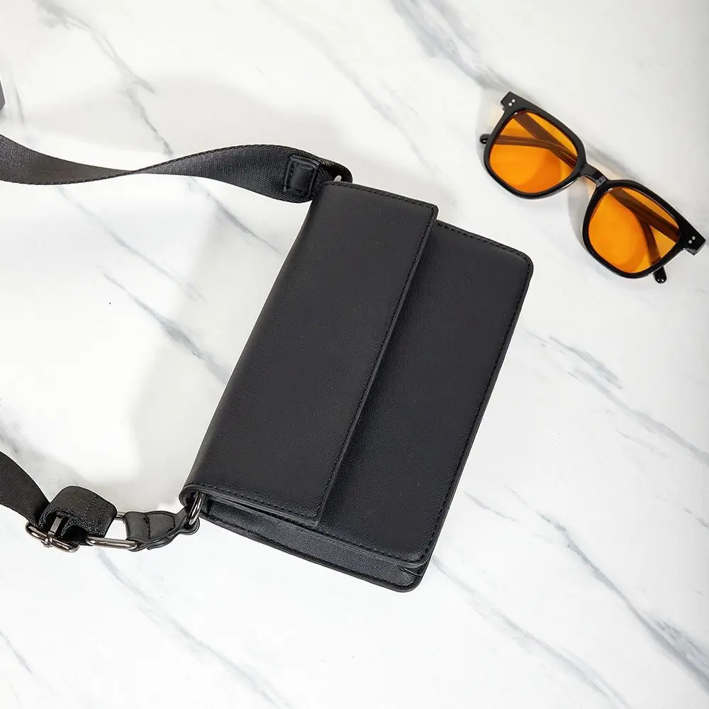 Simple Pu Men's Messenger Bag Large Capacity Japanese Style Male Crossbody Bag Black Casual Rectangular Shoulder Bag Cycling
Simple Pu Men's Messenger Bag Large Capacity Japanese Style Male Crossbody Bag Black Casual Rectangular Shoulder Bag Cycling