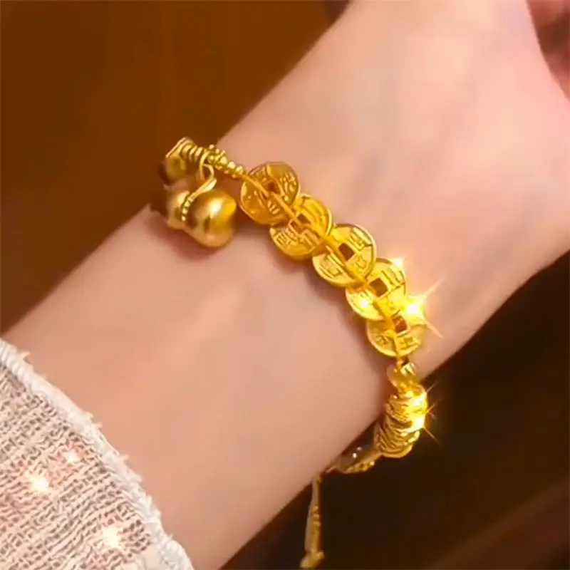 Этнический стиль, антикварное ремесло, пять императорских монет, золотая тыква, спиральный ручной плетеный браслет на удачу, Новое поступление премиум-класса, браслет для женщин
Этнический стиль, антикварное ремесло, пять императорских монет, золотая тыква, спиральный ручной плетеный браслет на удачу, Новое поступление премиум-класса, браслет для женщин