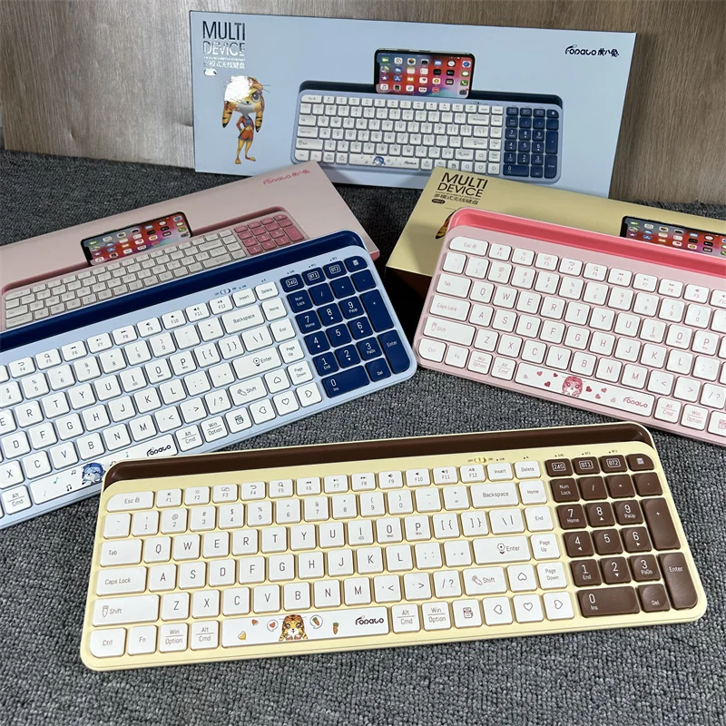 Dual Bluetooth+2.4G The Tri-mock Wireless Bluetooth Keyboard Mobile Tablet Notebook Universal Cute Cartoon Girly Keyboard
Dual Bluetooth+2.4G The Tri-mock Wireless Bluetooth Keyboard Mobile Tablet Notebook Universal Cute Cartoon Girly Keyboard