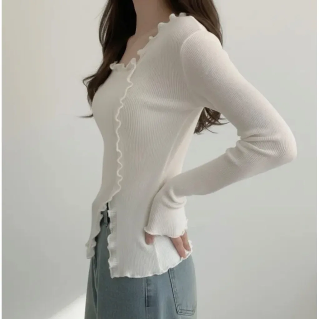 Spring 2026 Chic Knitted Sweater Women's Base Layer Top Asymmetrical Inner Wear Polyester Fiber Slim Fit Split Design
Spring 2026 Chic Knitted Sweater Women's Base Layer Top Asymmetrical Inner Wear Polyester Fiber Slim Fit Split Design