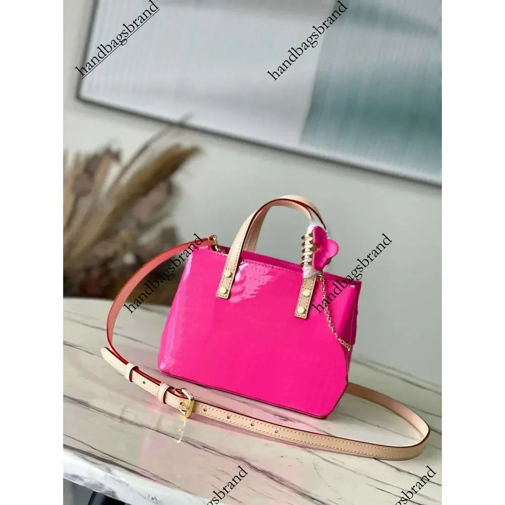 wholesale price Reade Designer Small Tote Bag Letter Embossing Vernis Shiny Leather Women Handbag Gold Hardware
wholesale price Reade Designer Small Tote Bag Letter Embossing Vernis Shiny Leather Women Handbag Gold Hardware