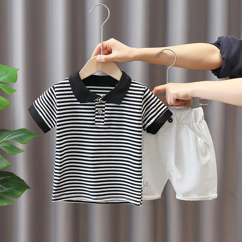 Summer New Kids Clothes Lapel Striped Printed Short Sleeve Fashion Casual Korean Version Pullover England Style Boys Polo Shirt
Summer New Kids Clothes Lapel Striped Printed Short Sleeve Fashion Casual Korean Version Pullover England Style Boys Polo Shirt