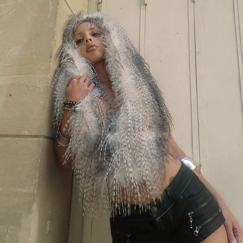 Жилеты с капюшоном из меха Fuax, пальто 202, осень-зима, женская мода, сексуальные пушистые куртки без рукавов с глубоким v-образным вырезом и открытой спиной, теплая верхняя одежда, топы
Жилеты с капюшоном из меха Fuax, пальто 202, осень-зима, женская мода, сексуальные пушистые куртки без рукавов с глубоким v-образным вырезом и открытой спиной, теплая верхняя одежда, топы