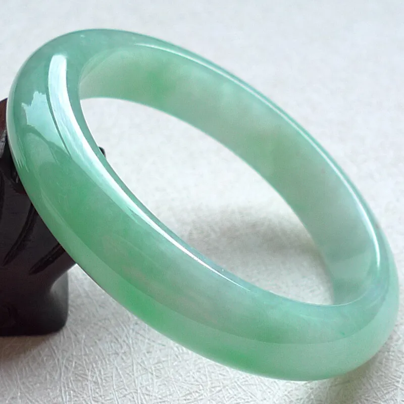 Certified Natural ice Green Myanmar Jade jadeite Bracelets Bangle Women Jewelry
Certified Natural ice Green Myanmar Jade jadeite Bracelets Bangle Women Jewelry