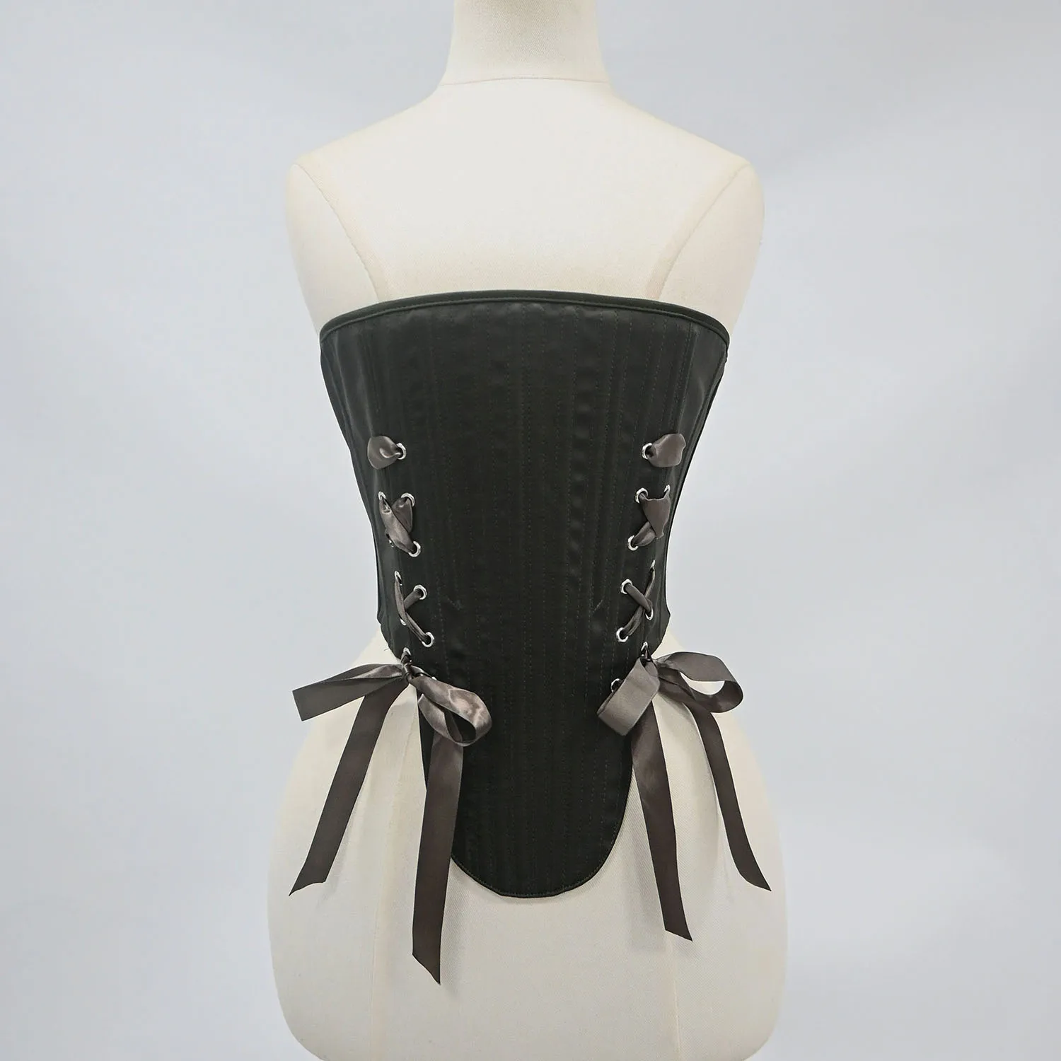 Women's Satin Short Waist Corset with Front Lace-Up Back Bow Decor Boned Cincher Vintage Body Shaper Underbust for Special Occas
Women's Satin Short Waist Corset with Front Lace-Up Back Bow Decor Boned Cincher Vintage Body Shaper Underbust for Special Occas