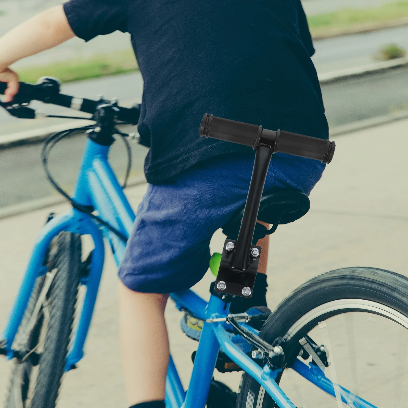 Bike Rear Seat Armrest Anti-Skid Safety Handle for Road Mountain Folding Bikes Easy Installation Back Seat Grip Cycling
Bike Rear Seat Armrest Anti-Skid Safety Handle for Road Mountain Folding Bikes Easy Installation Back Seat Grip Cycling