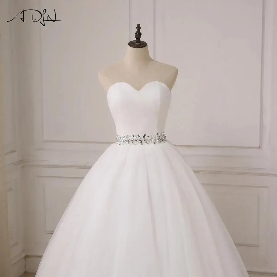 Customized Real Picture Ball Gown Wedding Dress In Stock Lace Bridal Gown Sweetheart With Beaded Belt vestidos de novia
Customized Real Picture Ball Gown Wedding Dress In Stock Lace Bridal Gown Sweetheart With Beaded Belt vestidos de novia