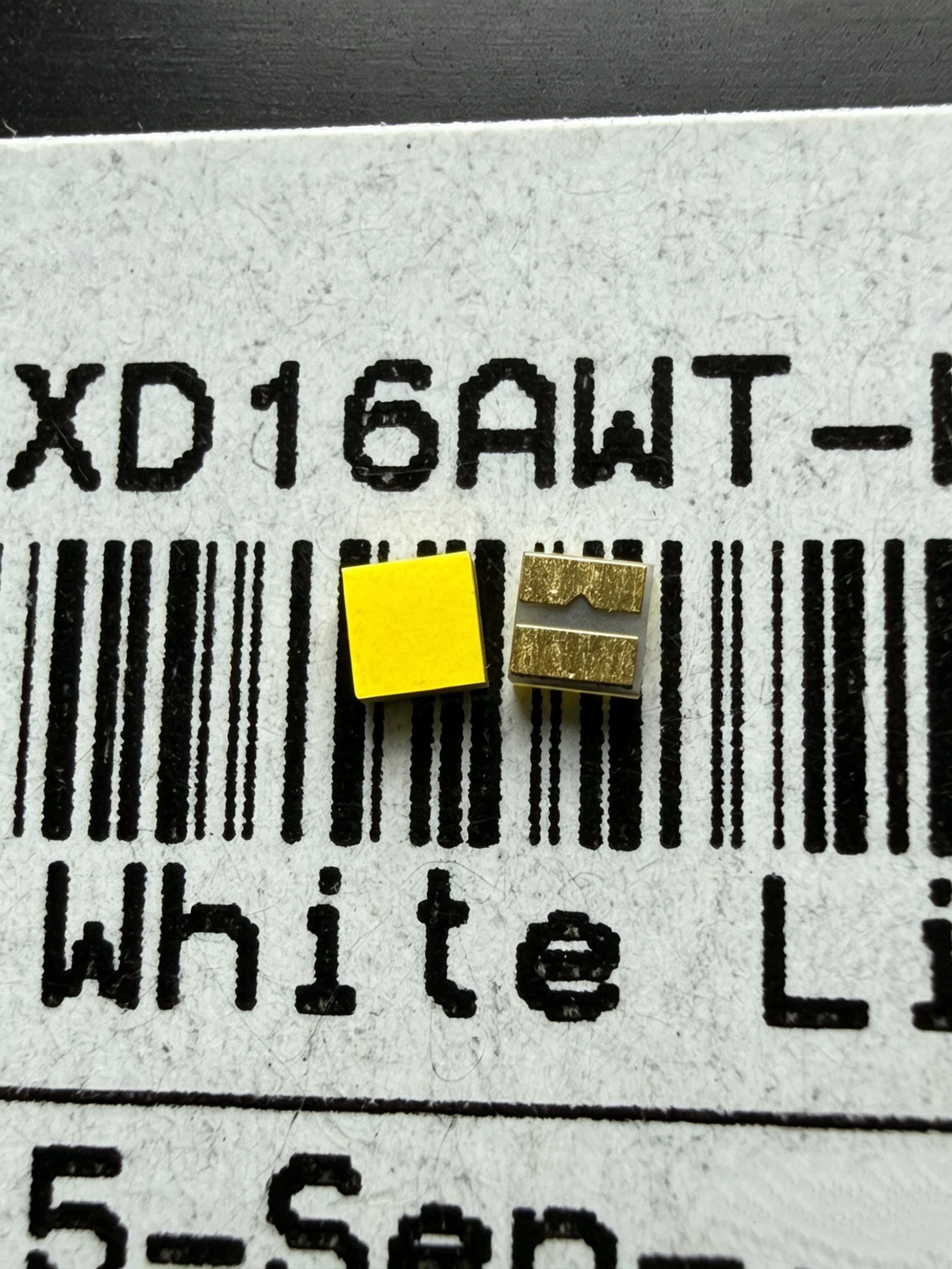 For CREE XD16 Ceramic 1616 White Light LED Lamp Bead XD16AWT
For CREE XD16 Ceramic 1616 White Light LED Lamp Bead XD16AWT