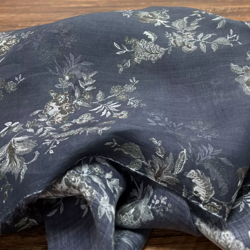 100% Ramie Deep Blue Printed Fabric - The Perfect Choice for Summer Shirts, Skirts, and Cheongsams
100% Ramie Deep Blue Printed Fabric - The Perfect Choice for Summer Shirts, Skirts, and Cheongsams