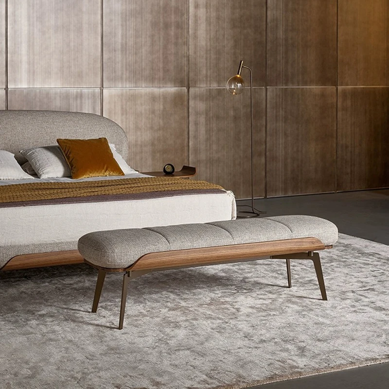 Customized Nordic light luxury solid wood household shoe changing stool Italian minimalist bedroom fabric bed end stool restaura
Customized Nordic light luxury solid wood household shoe changing stool Italian minimalist bedroom fabric bed end stool restaura