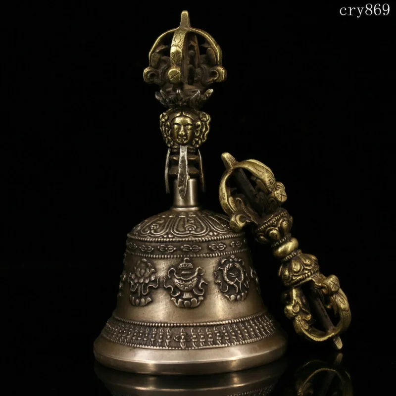 A rare set Tibet Jokhang Temple ancient pure copper King Kong Magic Bell plastle
A rare set Tibet Jokhang Temple ancient pure copper King Kong Magic Bell plastle