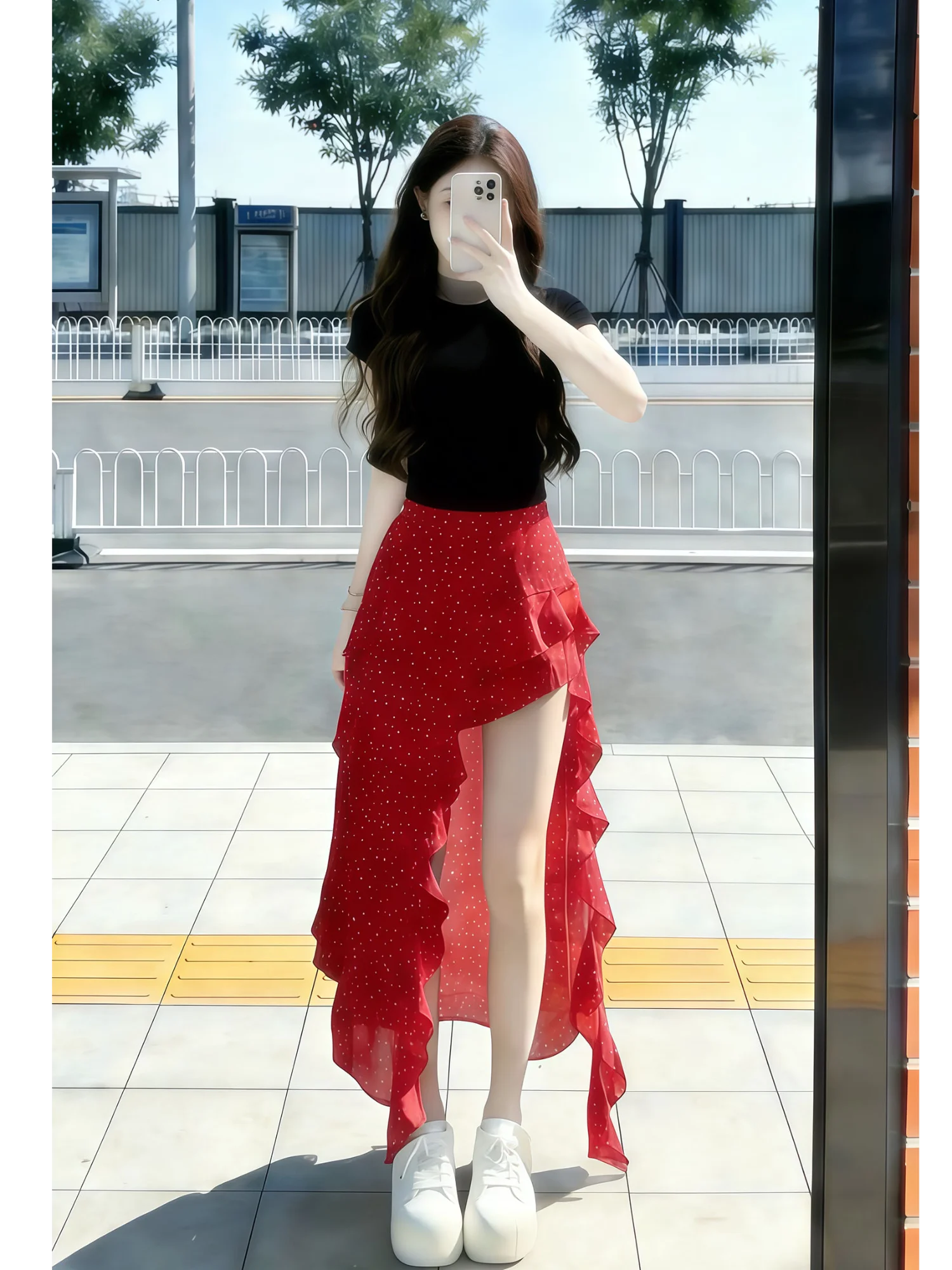 Korean Style Summer Slim Fit Knitted Short Sleeve Set with Design Sense Slimming Polka Dot Half Skirt Two Piece Women's Suit
Korean Style Summer Slim Fit Knitted Short Sleeve Set with Design Sense Slimming Polka Dot Half Skirt Two Piece Women's Suit