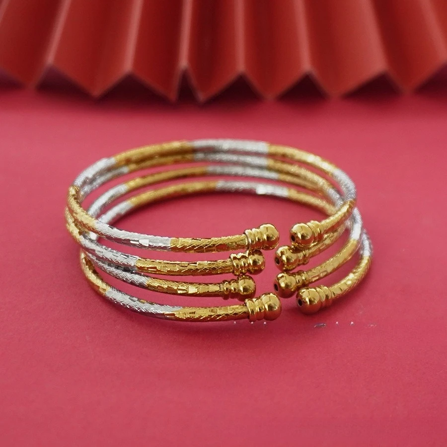 9999 gold Middle East bracelet - Elegant and fashionable embossed pattern adjustable bracelet - fashionable accessory
9999 gold Middle East bracelet - Elegant and fashionable embossed pattern adjustable bracelet - fashionable accessory