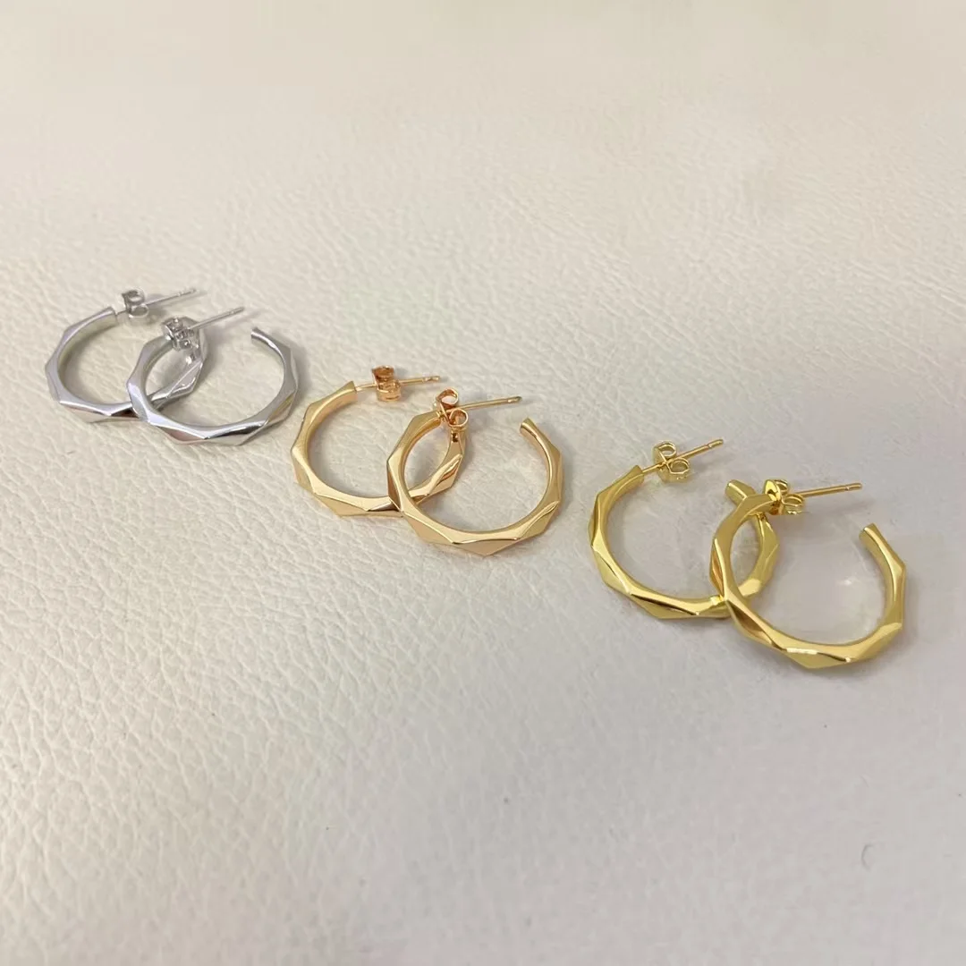 2026 Hot new releases Women's Smooth earrings Fashion High quality Classic Simplicity Jewelry Exquisite Gifts Valentine's Day
2026 Hot new releases Women's Smooth earrings Fashion High quality Classic Simplicity Jewelry Exquisite Gifts Valentine's Day