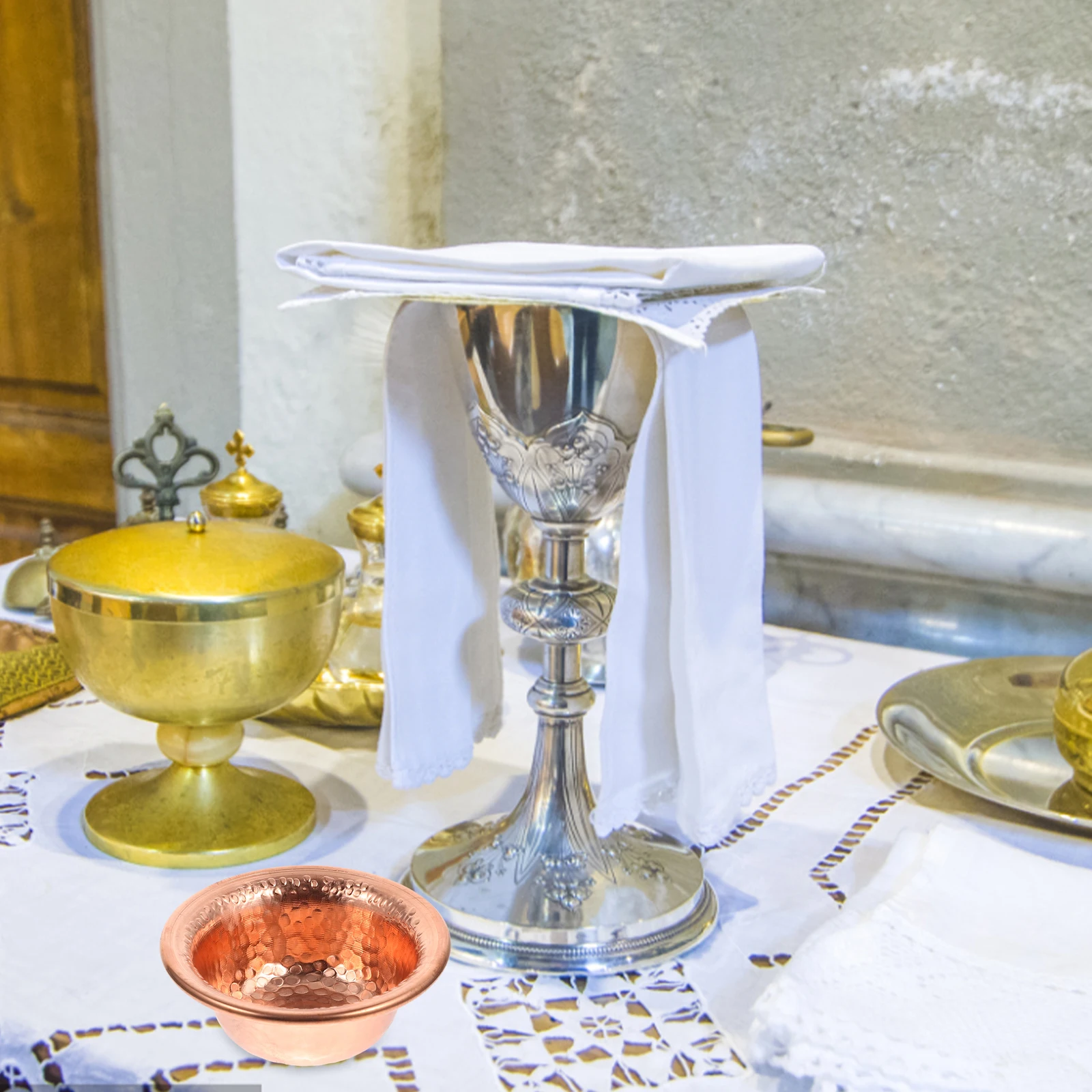 2pcs Pure Copper Holy Water Vintage Temple Offering Bowl Sacrifice Fortune God Cup Retro Worship Cup For Hall
2pcs Pure Copper Holy Water Vintage Temple Offering Bowl Sacrifice Fortune God Cup Retro Worship Cup For Hall