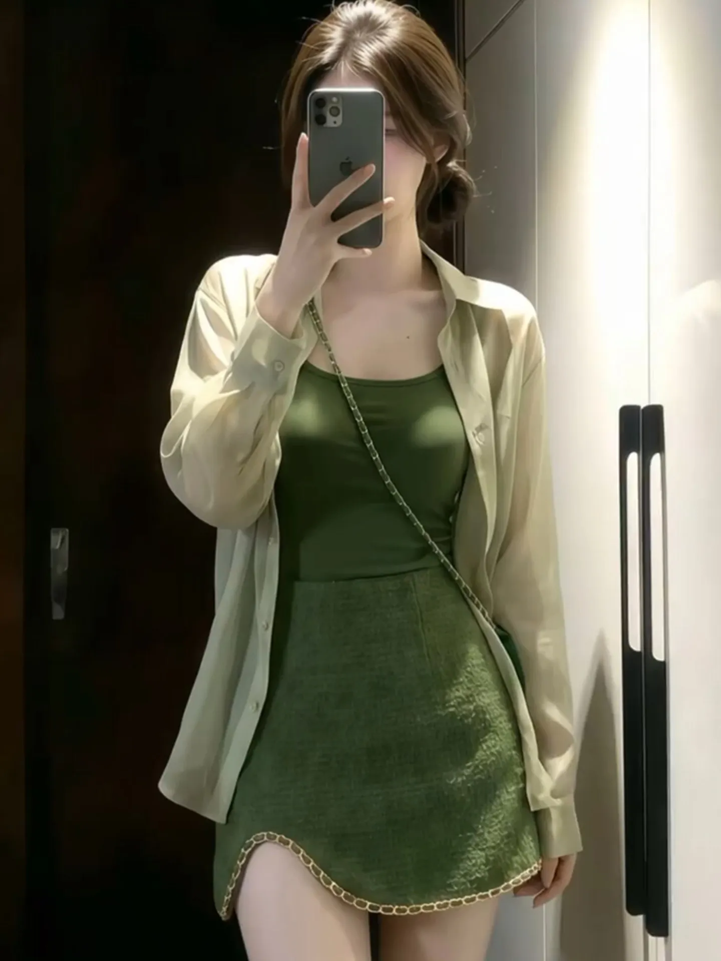 Stunning Spring Green Long Sleeve Shirt And Halter Half-length Skirt Set Women's Fashion Slimming Ensemble High Waist Zipper ...
Stunning Spring Green Long Sleeve Shirt And Halter Half-length Skirt Set Women's Fashion Slimming Ensemble High Waist Zipper ...