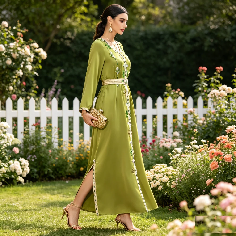 Eid Islamic Satin Abaya Diamond Ornament Split Hem Long Kaftan Djellaba Jalabiya Dubai Women Formal Long Vestidos Caftan Turkey
Eid Islamic Satin Abaya Diamond Ornament Split Hem Long Kaftan Djellaba Jalabiya Dubai Women Formal Long Vestidos Caftan Turkey