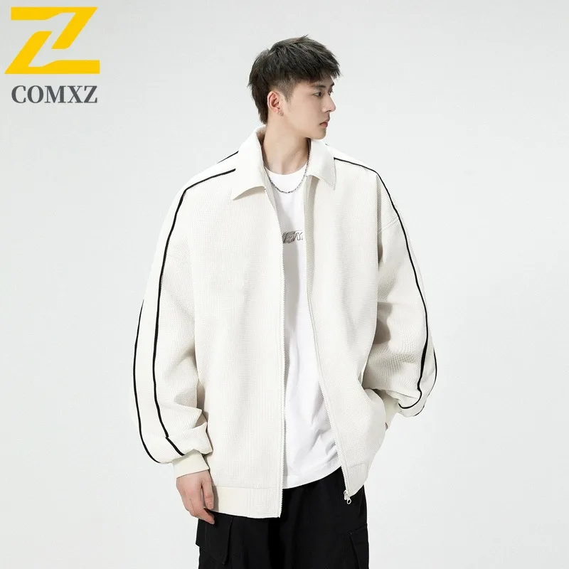 COMXZ 2025 Men's Stand Collar Jacket Spring Autumn Loose Fit Windbreaker Trendy Handsome Lightweight Solid Color Hoodie Coat
COMXZ 2025 Men's Stand Collar Jacket Spring Autumn Loose Fit Windbreaker Trendy Handsome Lightweight Solid Color Hoodie Coat