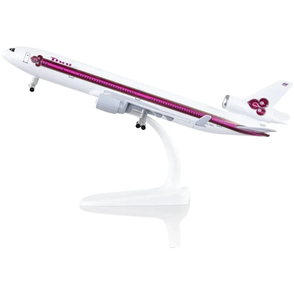 1/300 Scale 20cm MD-11 Thai Diecast Metal Airplane Model Toy Kit with Stand& Wheel for Collections and Displays or boys toys
1/300 Scale 20cm MD-11 Thai Diecast Metal Airplane Model Toy Kit with Stand& Wheel for Collections and Displays or boys toys